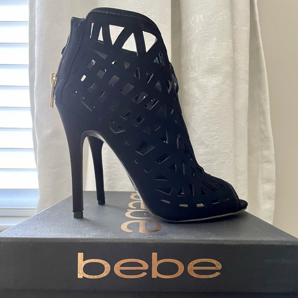 BN Bebe Ara Size 8